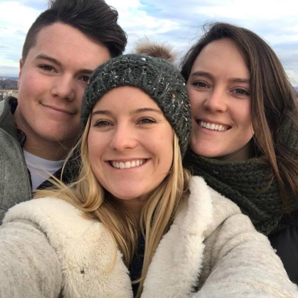 Meet your Posher, Elizabeth